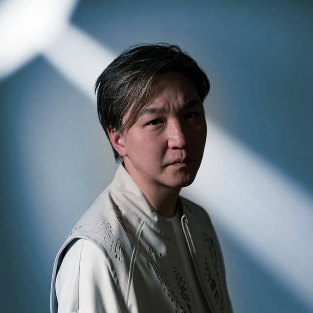 KRIS FUJI
